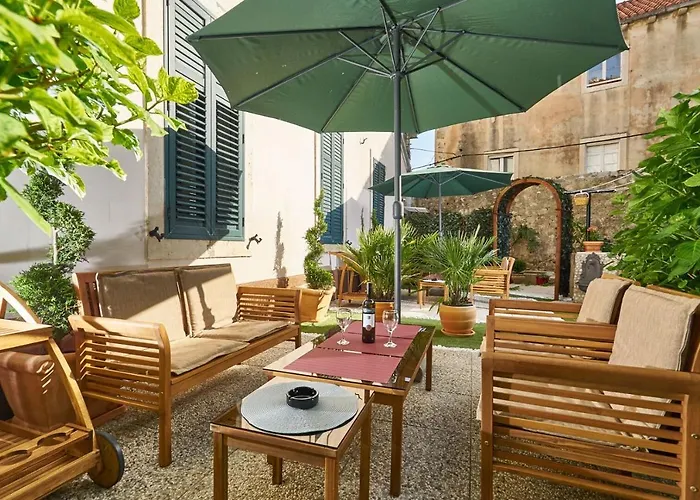 With Garden Next To Beach And Old Town *